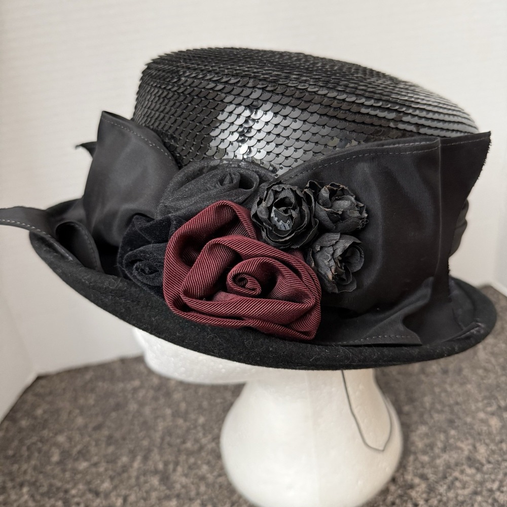 Whittall & Shon Black Wool Sequin Cloche Hat Burgundy Rose Floral Church Derby S